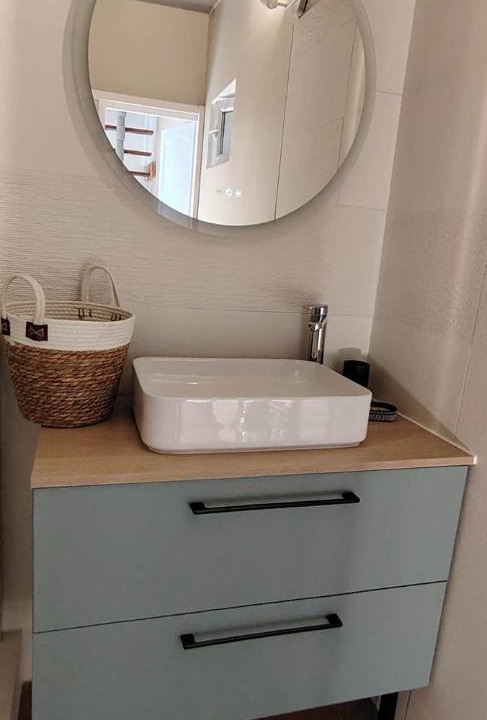 Photo of Bathroom in Beaumont-du-Ventoux