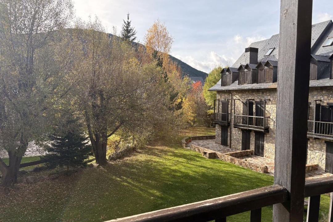 Photo of Others in Taull