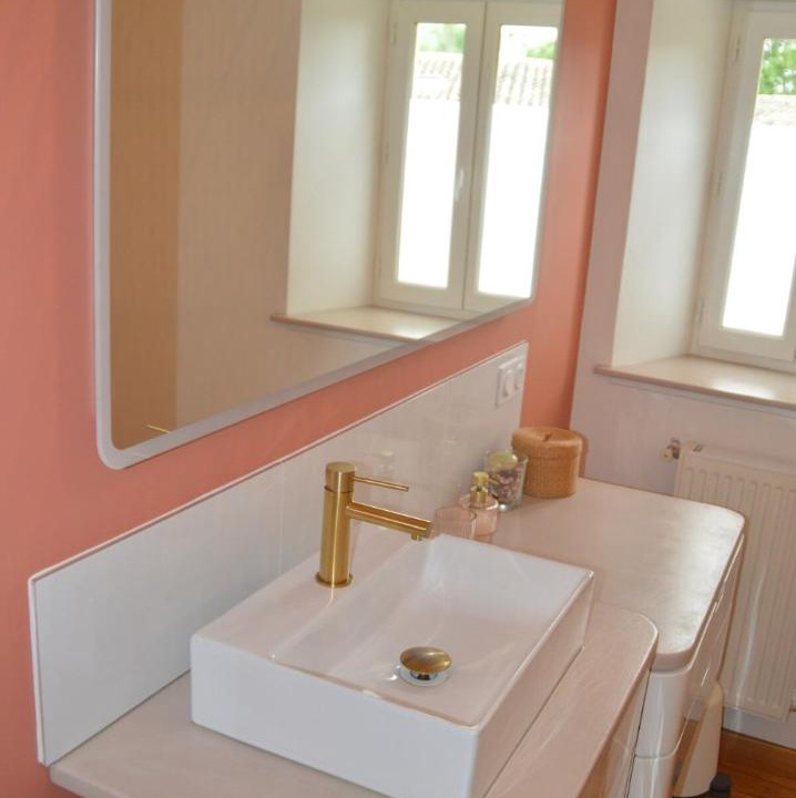Photo of Bathroom in Bruniquel