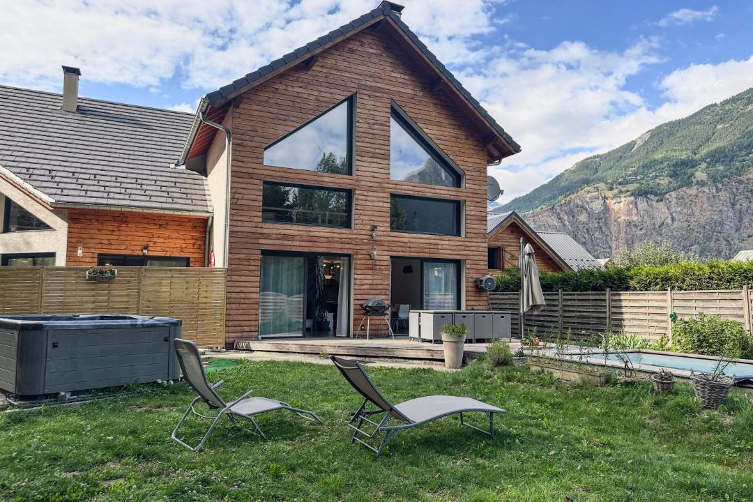 Photo of Others in Le Bourg-d'Oisans