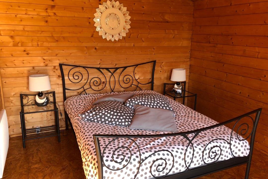 Photo of Bedroom in Aouste-sur-Sye