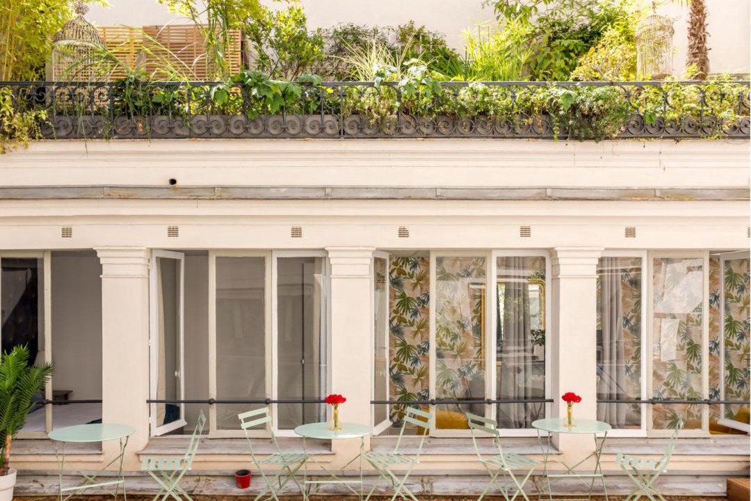 Photo of Others in 2nd Arrondissement