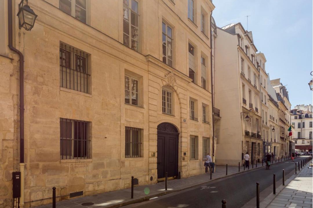 Photo of Others in 2nd Arrondissement