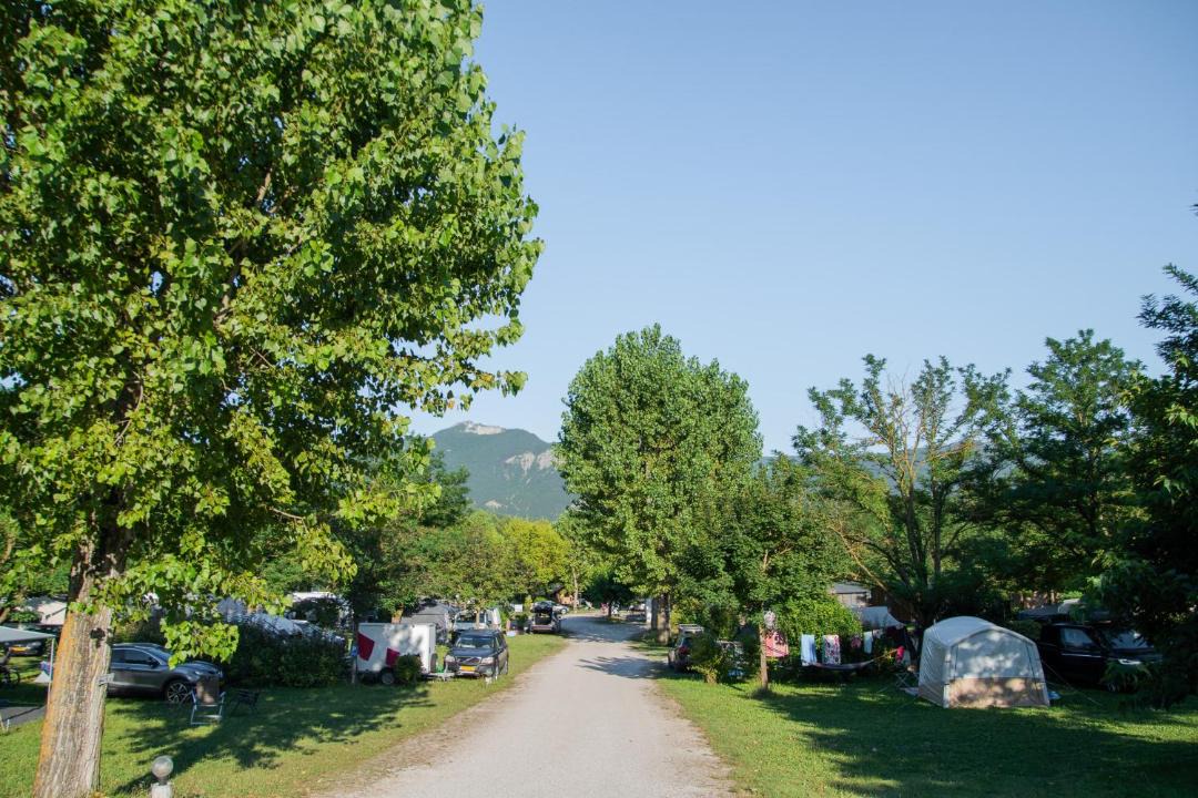 Photo of Others in Vercheny