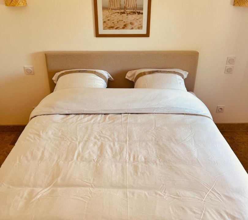 Photo of Bedroom in Esclottes