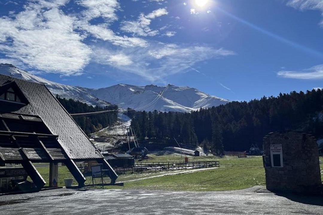 Photo of Others in Laveissiere