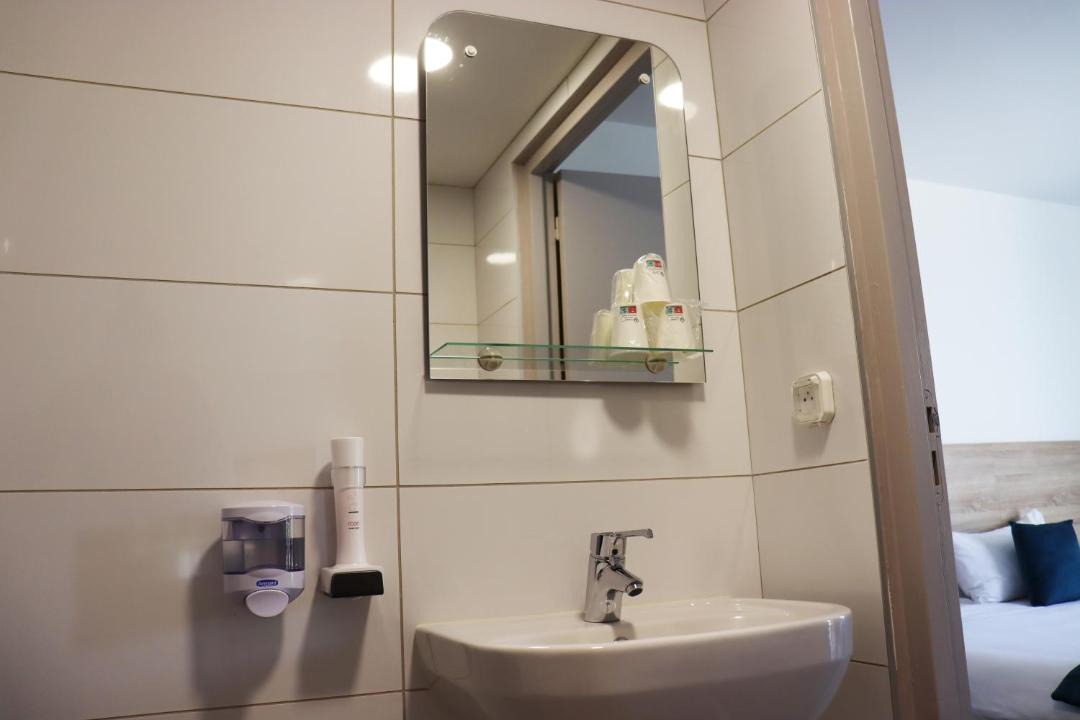 Photo of Bathroom in Villefontaine