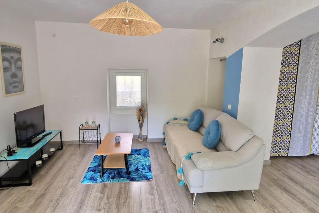 Photo of Livingroom in Ales