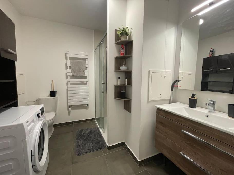Photo of Bathroom in Alfortville