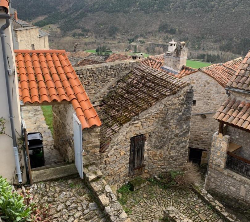 Photo of Others in Mostuejouls