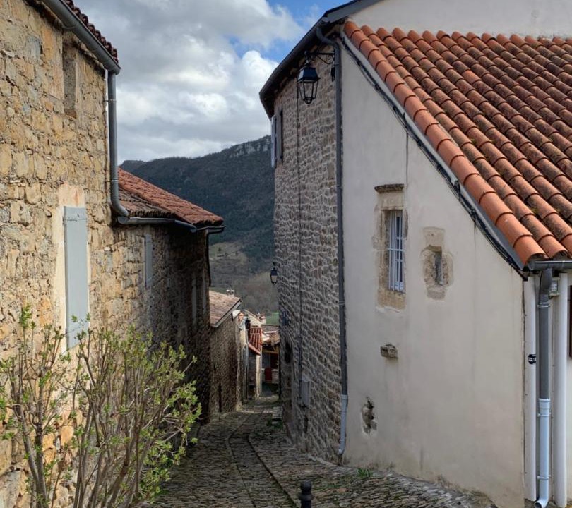 Photo of Others in Mostuejouls