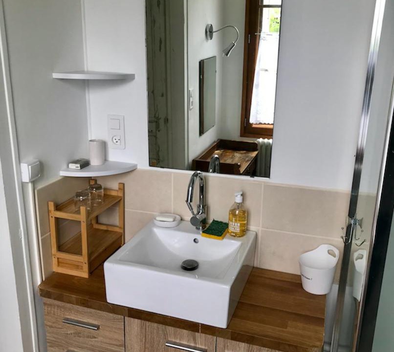 Photo of Bathroom in Saint-Yrieix-la-Perche