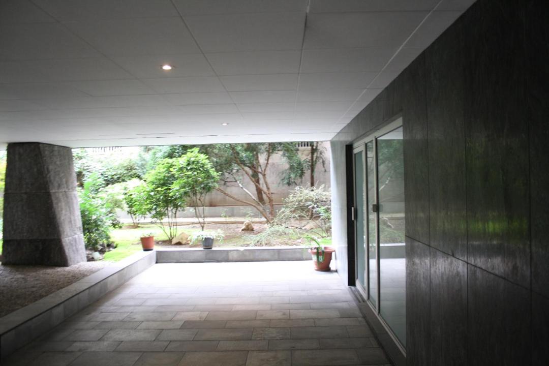 Photo of Others in Vivienne