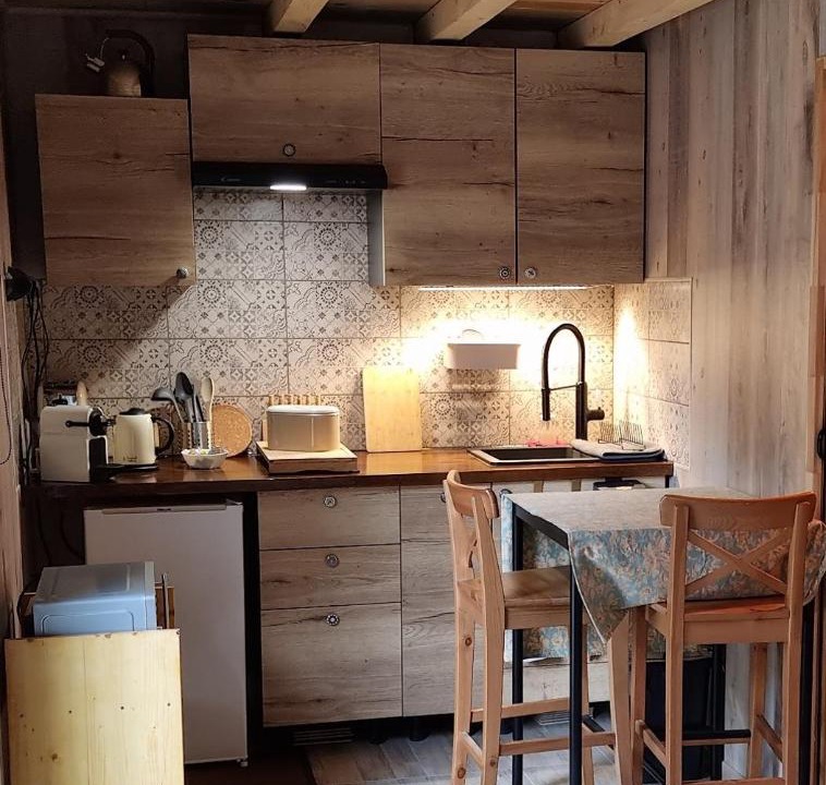 Photo of Kitchen in Herepian