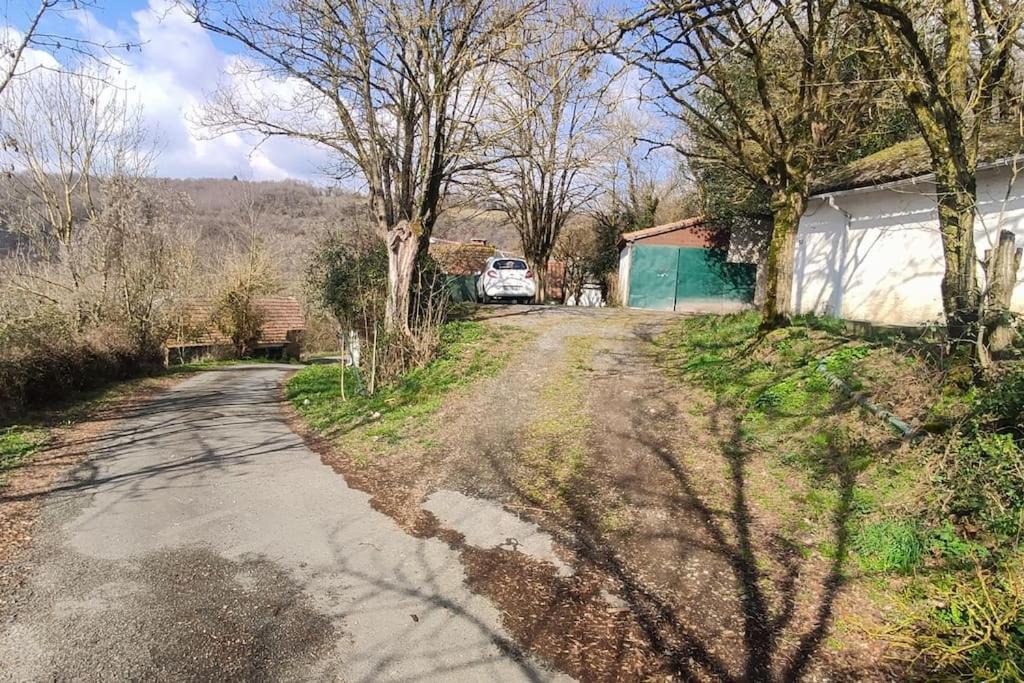 Photo of Others in Curvalle