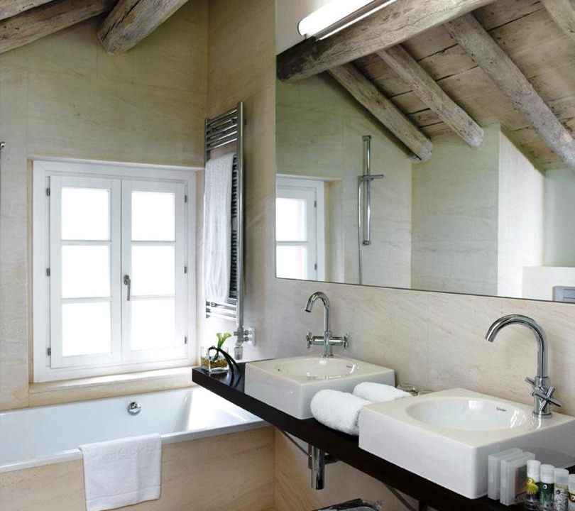 Photo of Bathroom in Puigcerda