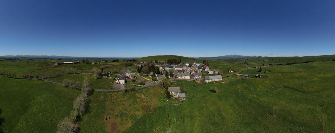 Photo of Buildings in Montgreleix