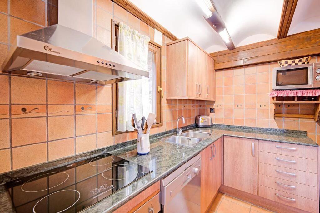 Photo of Kitchen in Ardanue