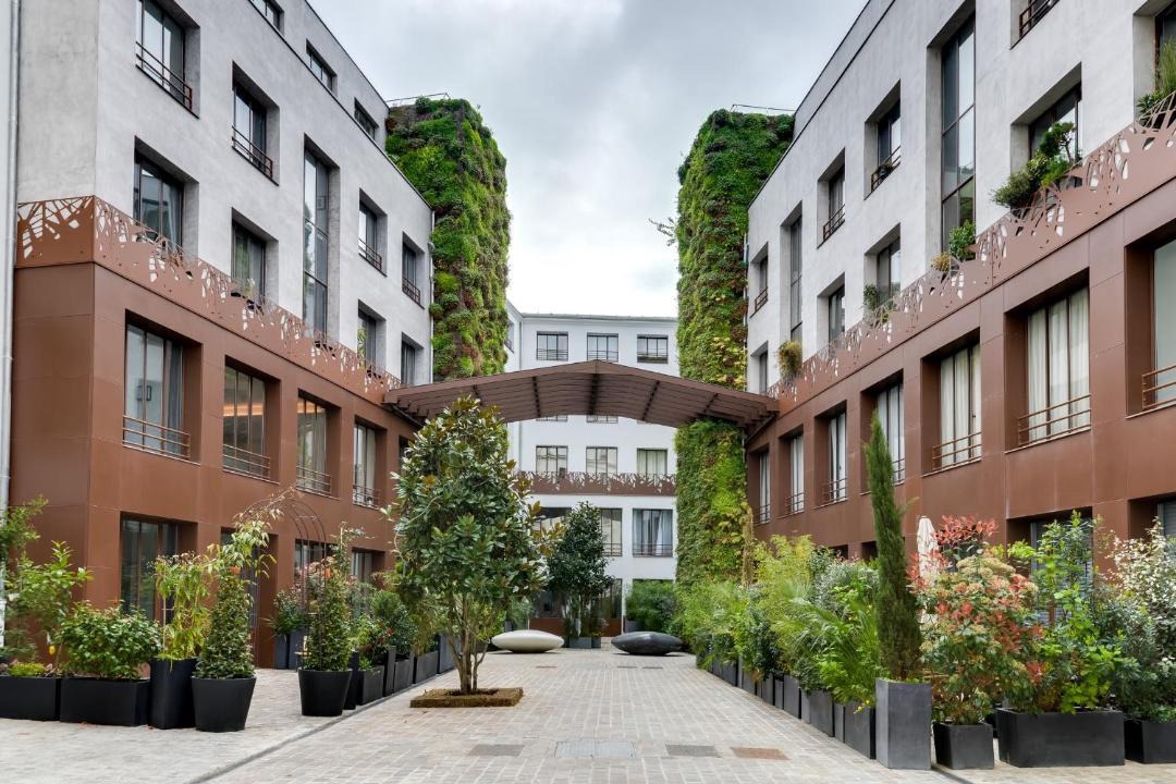 Photo of Buildings in 11th Arrondissement