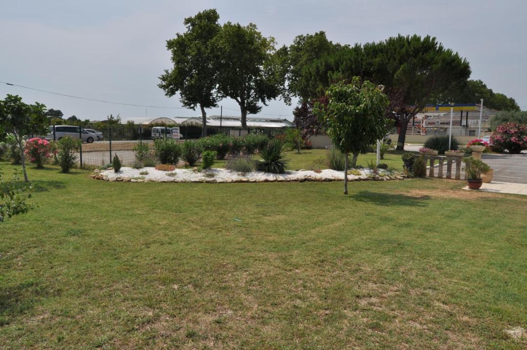 Photo of Others in Lunel