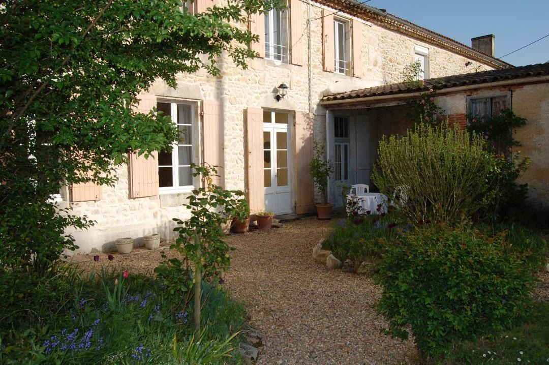 Photo of Others in Vertheuil