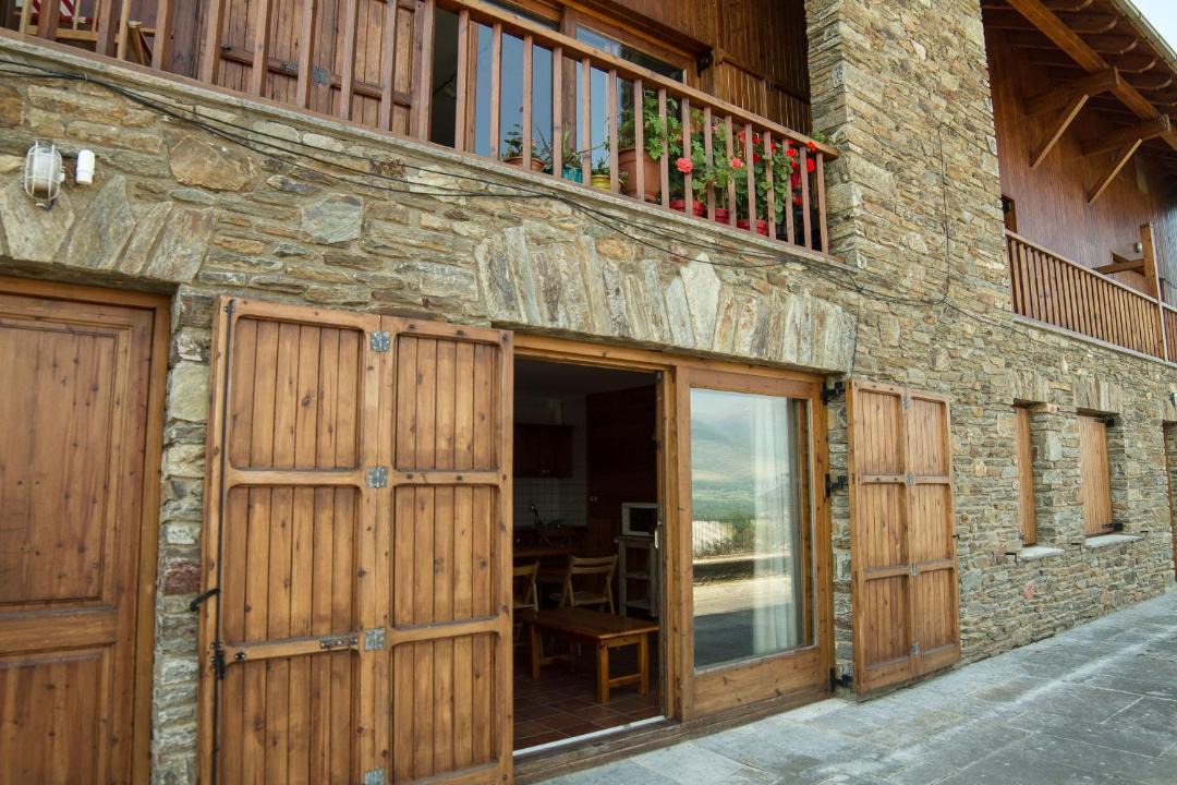 Photo of Buildings in El Vilar d'Urtx