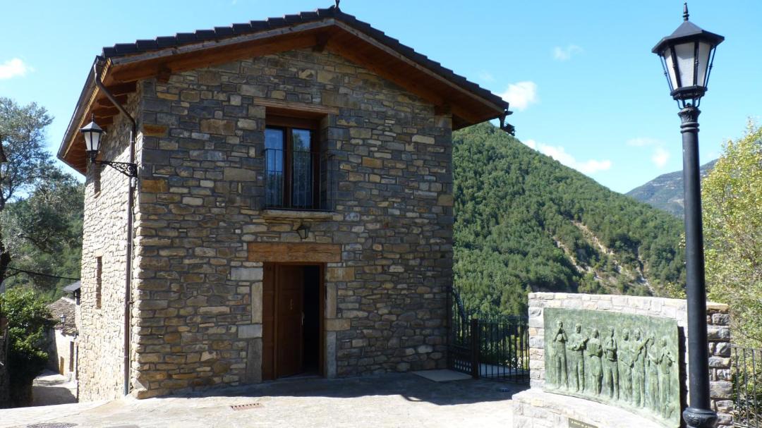 Photo of Buildings in Boltana