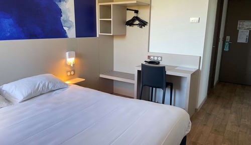 Standard Room, 1 Double Bed