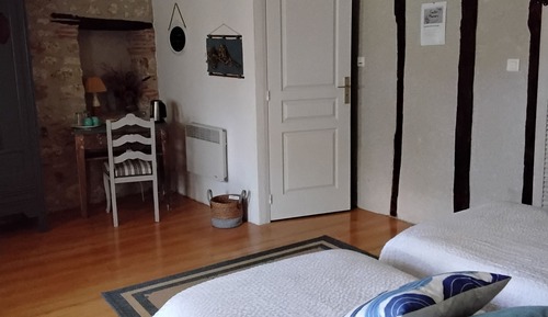 Traditional Room, 1 King Bed, Connecting Rooms (Agapanthe)