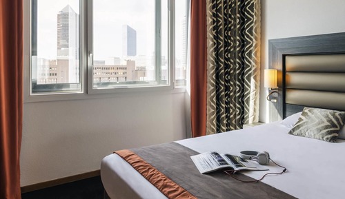 Superior Room, 1 King Bed