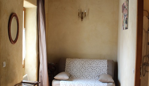 Room (Jaune)