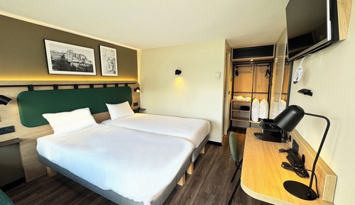 Standard Room, 3 Twin Beds