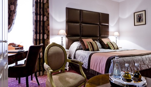 Junior Room