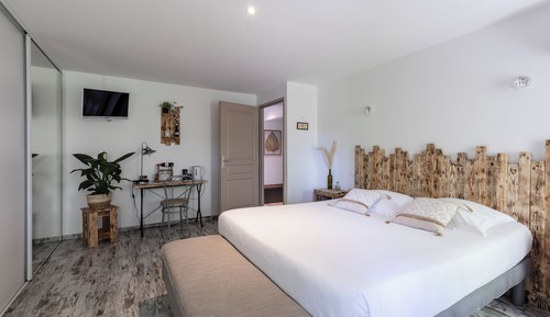 Room (Mistelle)