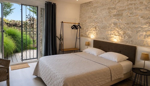 Standard Double Room, 1 Queen Bed