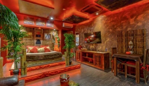 Traditional Suite