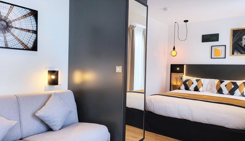 Junior Suite, Pool Access