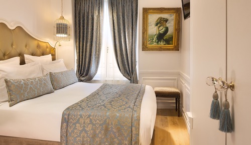 Classic Room