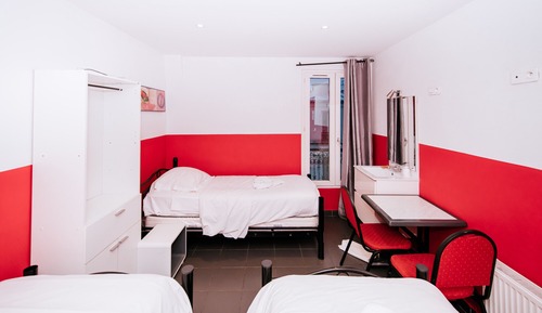 Triple Room, Shared Bathroom