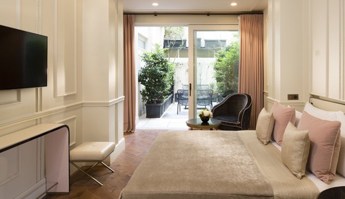 Deluxe Double Room, 1 Queen Bed, Ground Floor