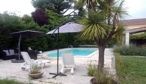 Two-Bedroom Deluxe Apartment with Garden View
