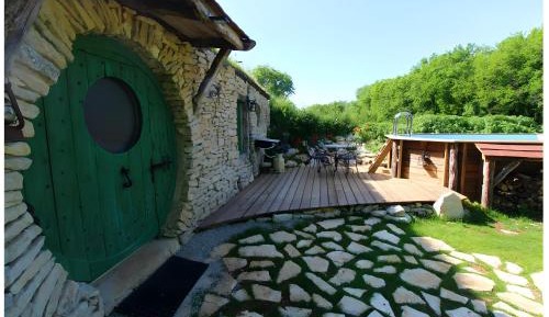 One-Bedroom House