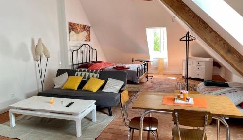 Studio with Sofa Bed