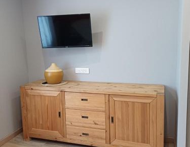 One-Bedroom Family Apartment