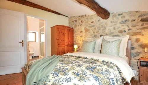 Three-Bedroom Townhouse