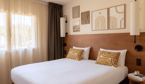 Double Room Garrigue side