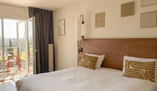 Double Room Golf side