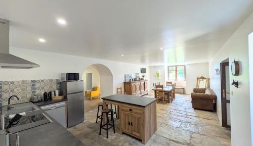 Seven-Bedroom House