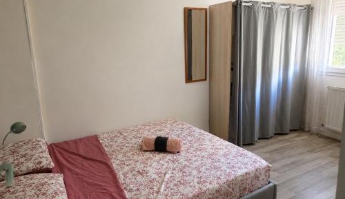Double Room with Shared Bathroom