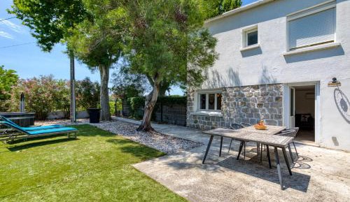 Studio with Terrace